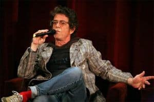 Lou in Europa per impegni extra-musicali 1