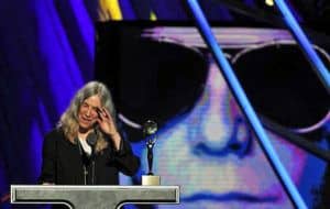 Hall of Fame: il discorso di Patti Smith 2 Patti Smith commossa durante il discorso